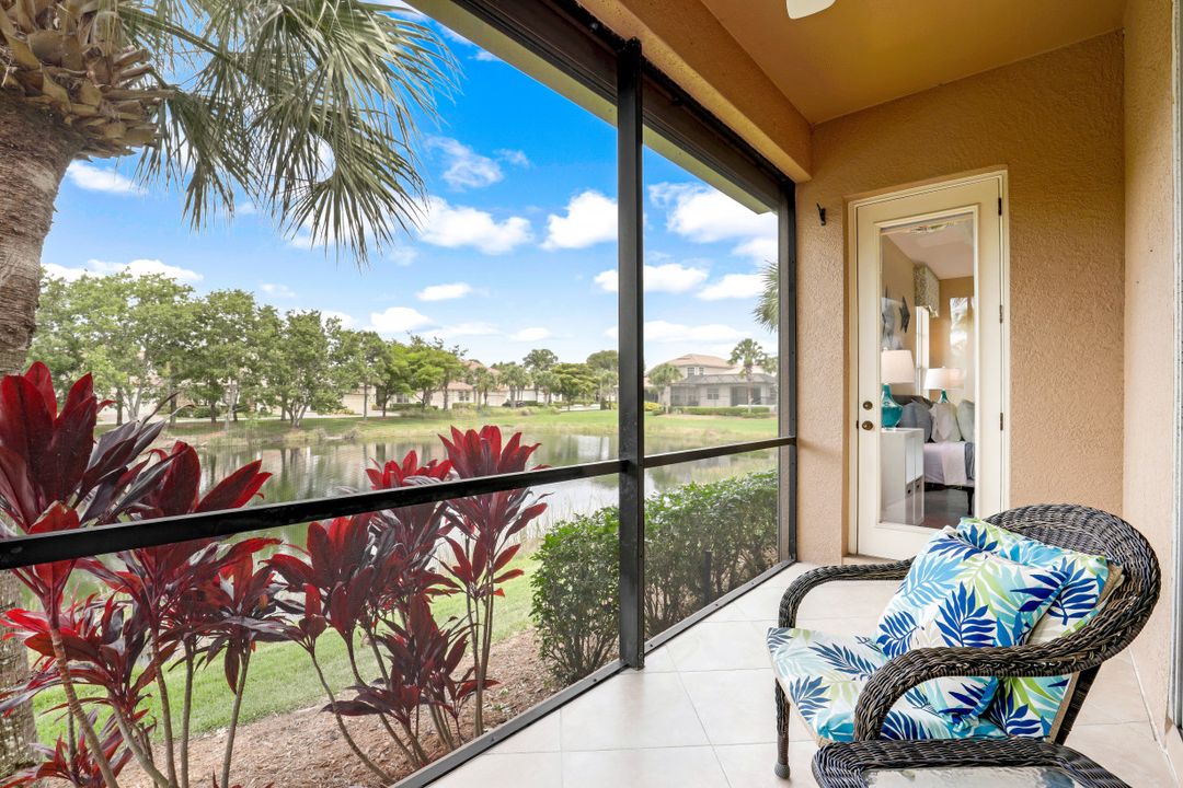 8902 Dartmoor Way, Fort Myers, FL 33908