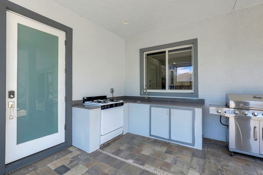 1802 SW 47th Terrace, Cape Coral, FL 33914