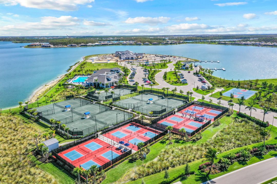 18837 WildBlue Blvd, Fort Myers, FL 33913