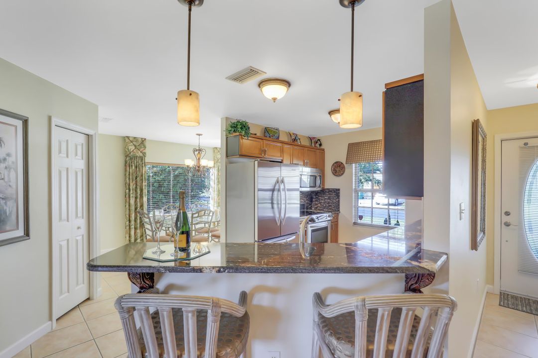 5013 Catalina Ct, Naples, FL 34112