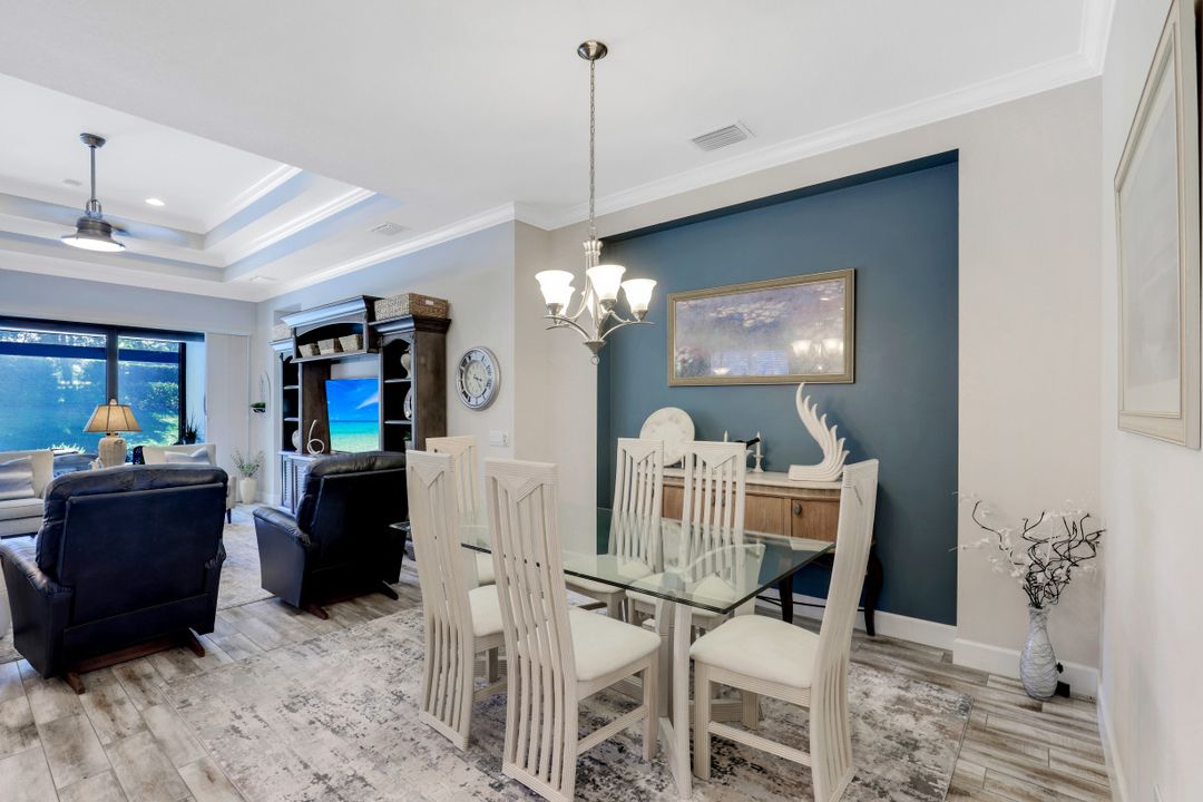 9073 Isla Bella Cir, Bonita Springs, FL 34135