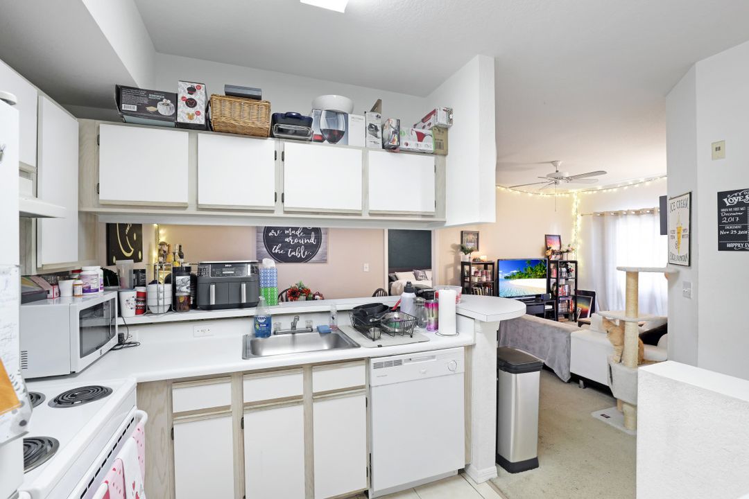 6380 Aragon Way #104, Fort Myers, FL 33966