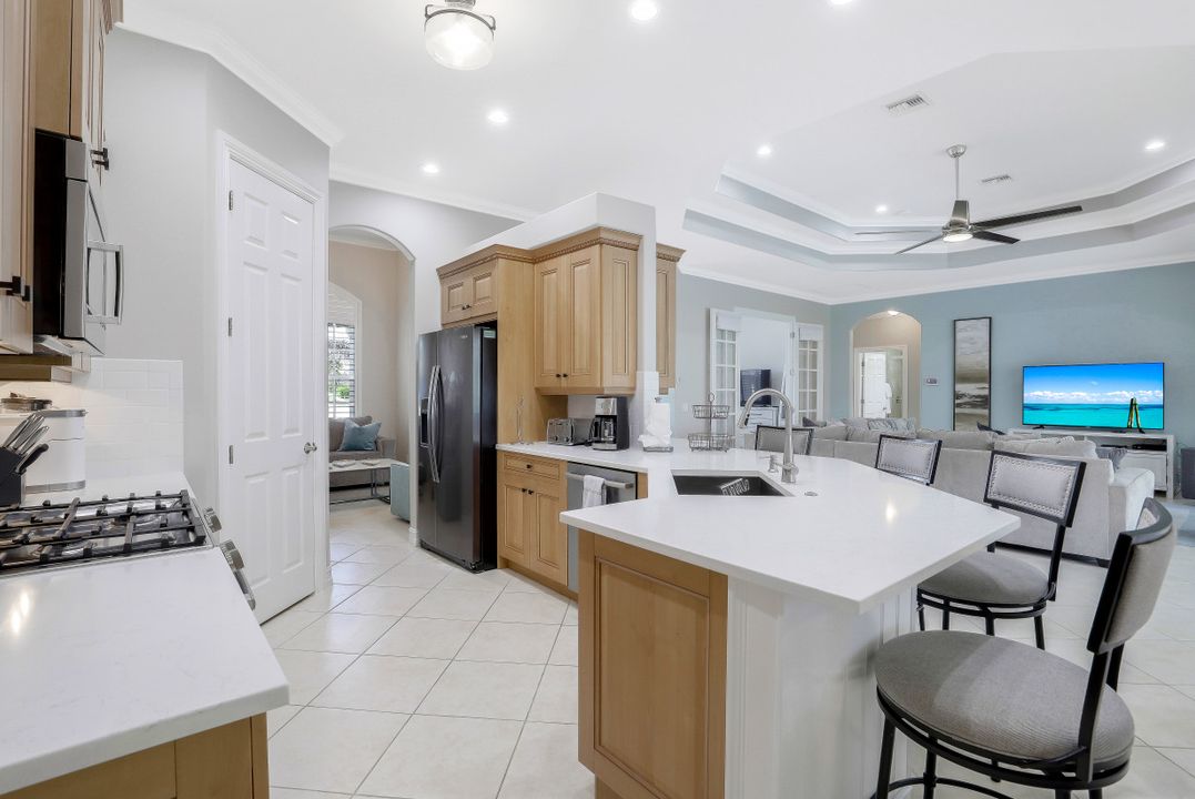 1722 Dogwood Dr, Marco Island, FL 34145