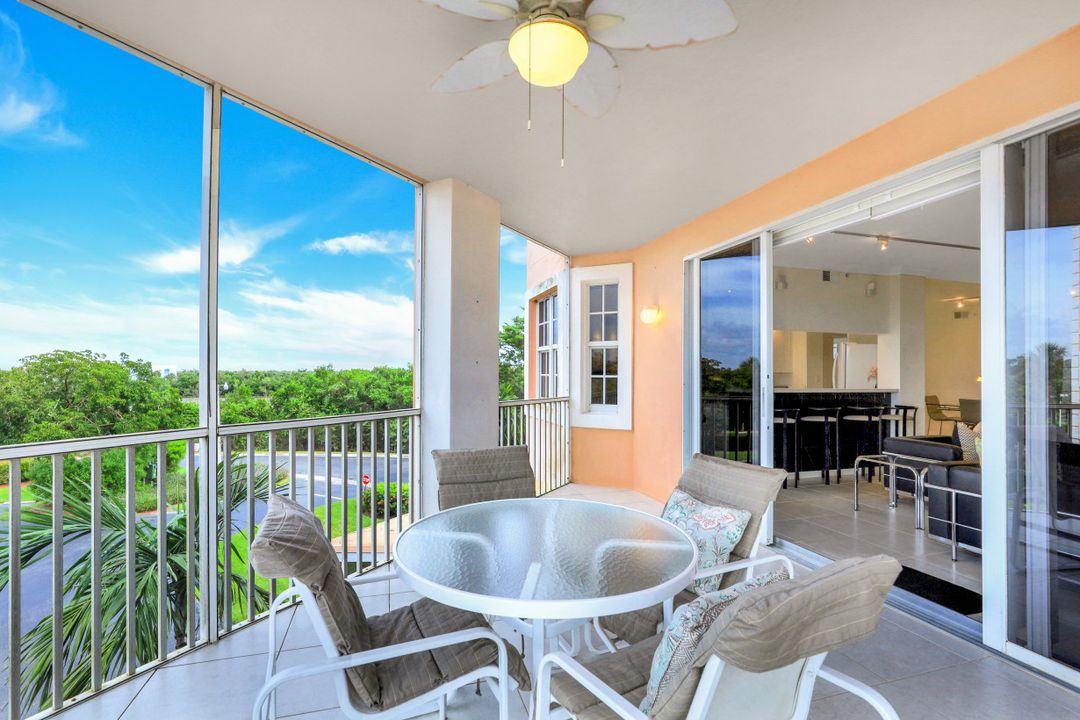 269 Vintage Bay Dr #212, Marco Island, FL 34145