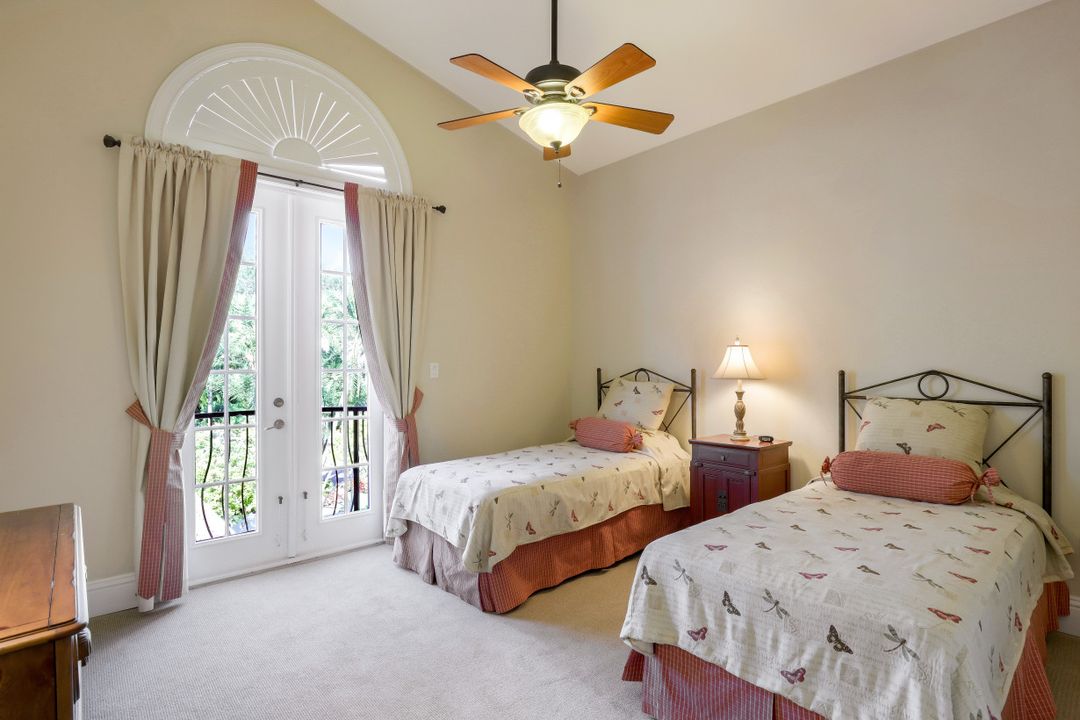 3501 Creekview Dr, Bonita Springs, FL 34134