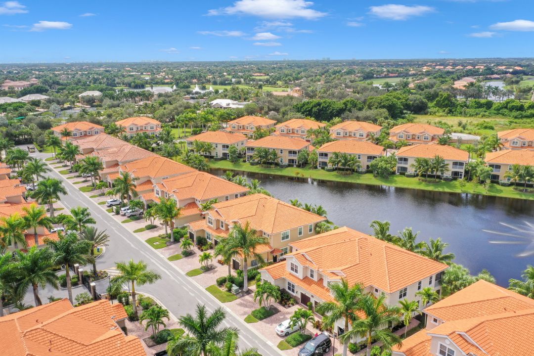 28071 Sosta Ln #1, Bonita Springs, FL 34135