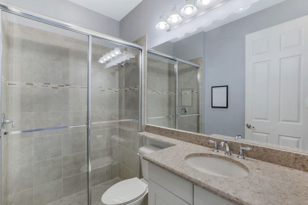 3082 Hudson Ter, Naples, FL 34119