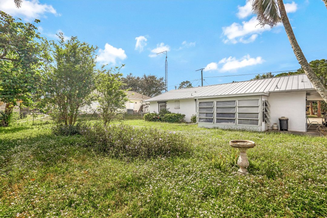 27041 Lavinka St, Bonita Springs, FL 34135