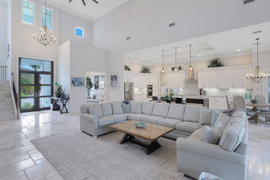 671 S Barfield Dr, Marco Island, FL 34145