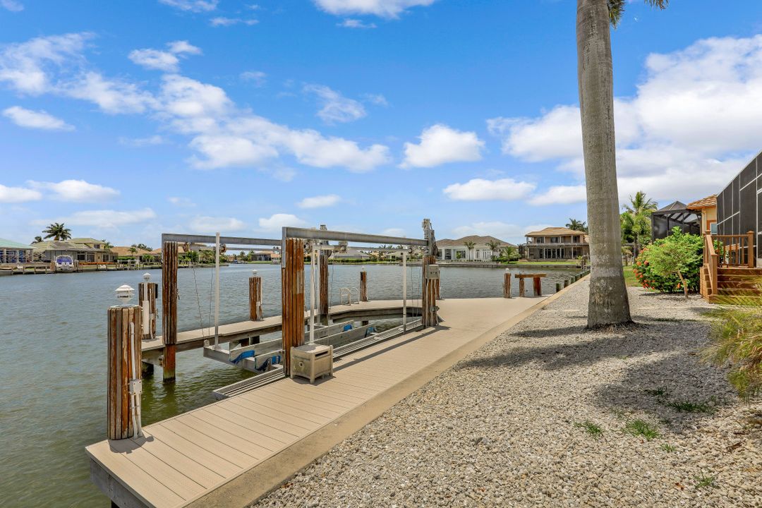 1585 Jamaica Ct, Marco Island, FL 34145