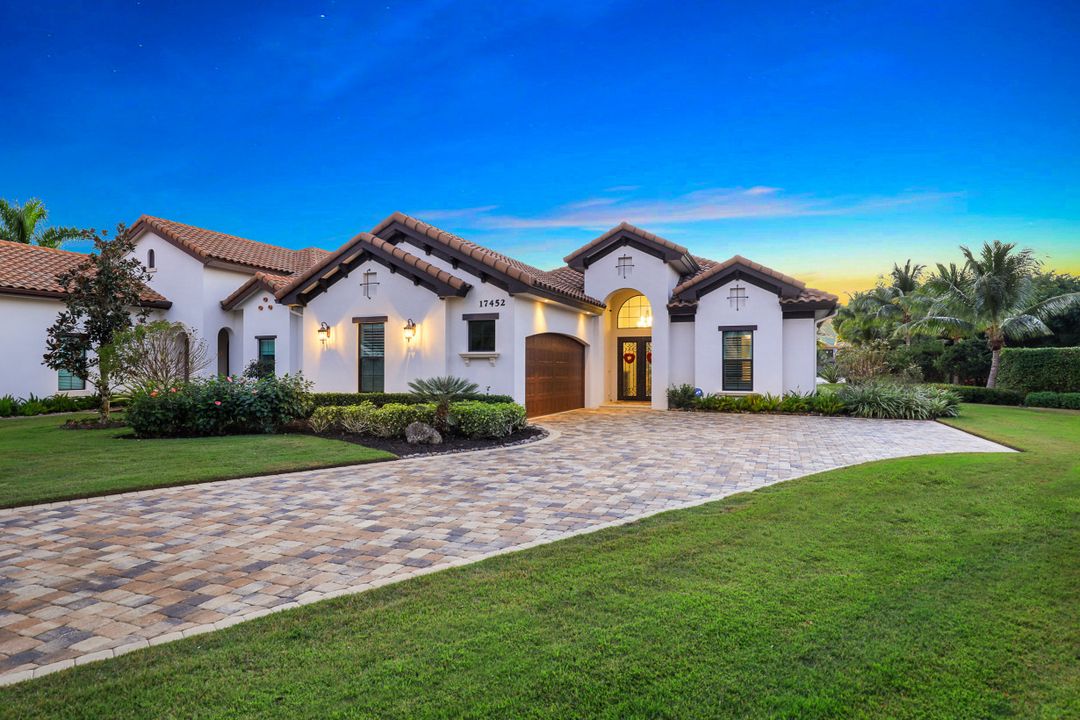 17452 Via Navona Way, Miromar Lakes, FL 33913