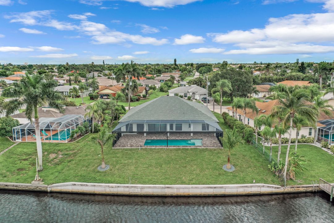 1113 SE 32nd Terrace, Cape Coral, FL 33904