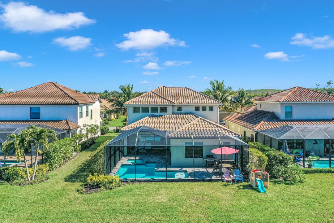 7742 Cypress Walk Dr, Fort Myers, FL 33966