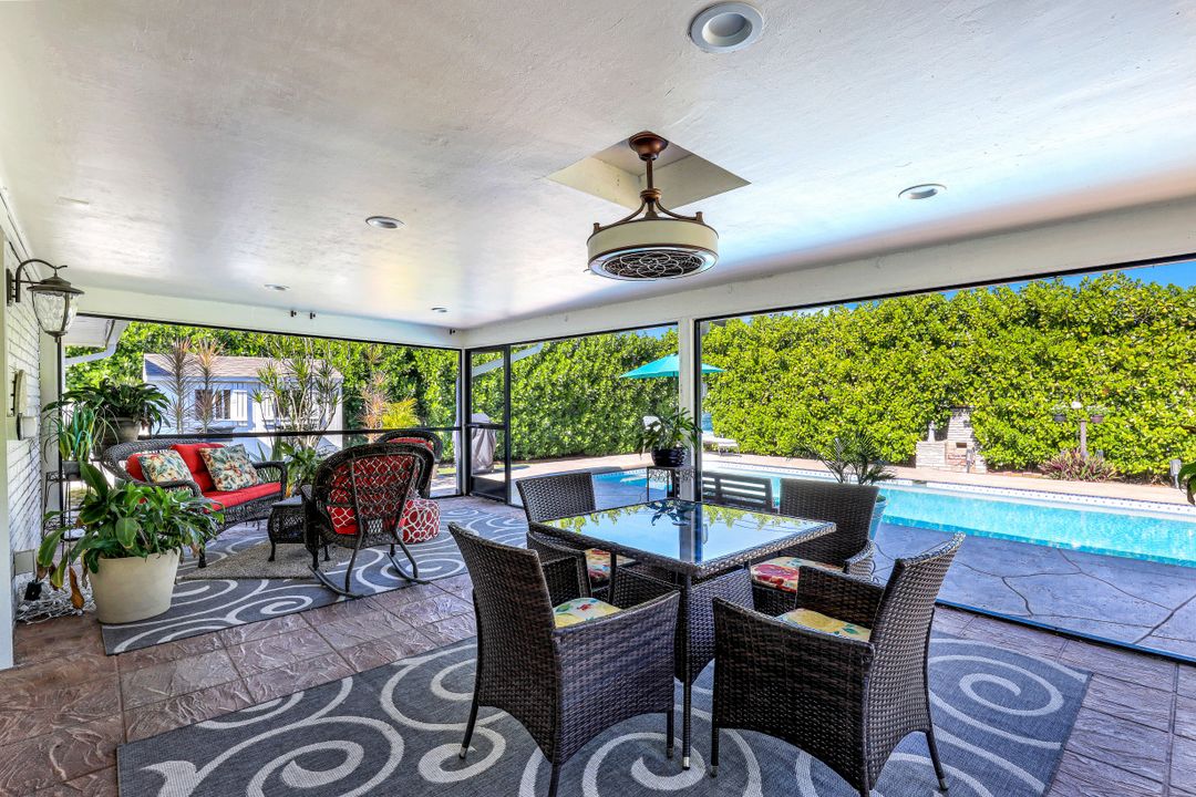 1229 28th Ave N, Naples, FL 34103