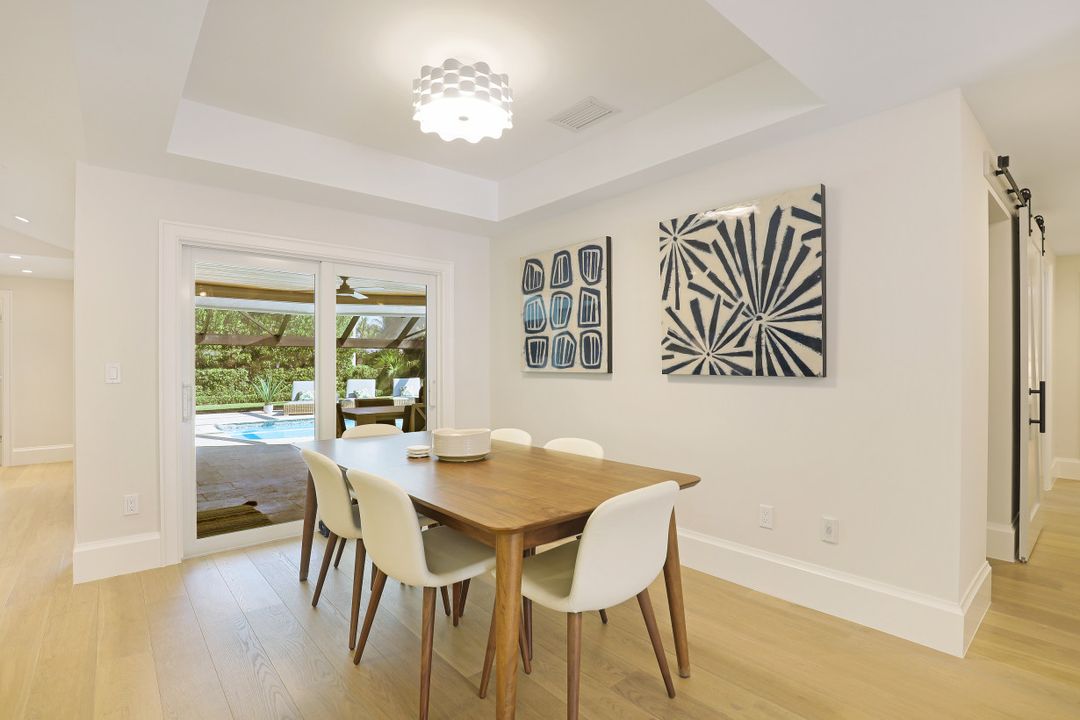 549 Neapolitan Way, Naples, FL 34103