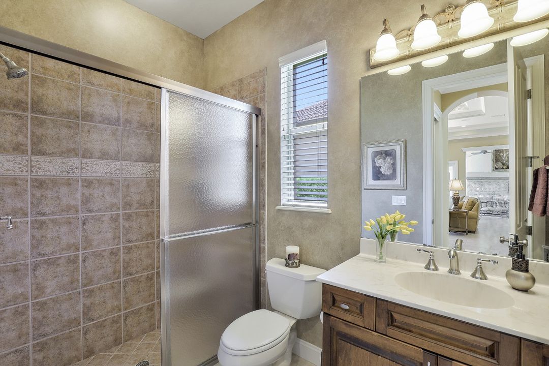 1761 Supreme Ct, Naples, FL 34110