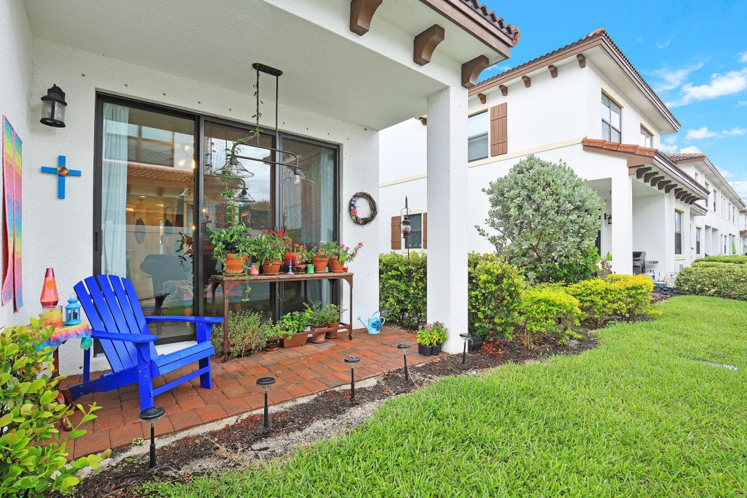 15851 Portofino Springs Blvd #101, Fort Myers, FL 33908