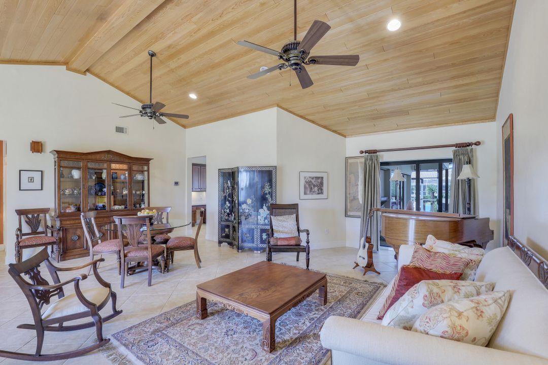 1160 Abbeville Ct, Marco Island, FL 34145