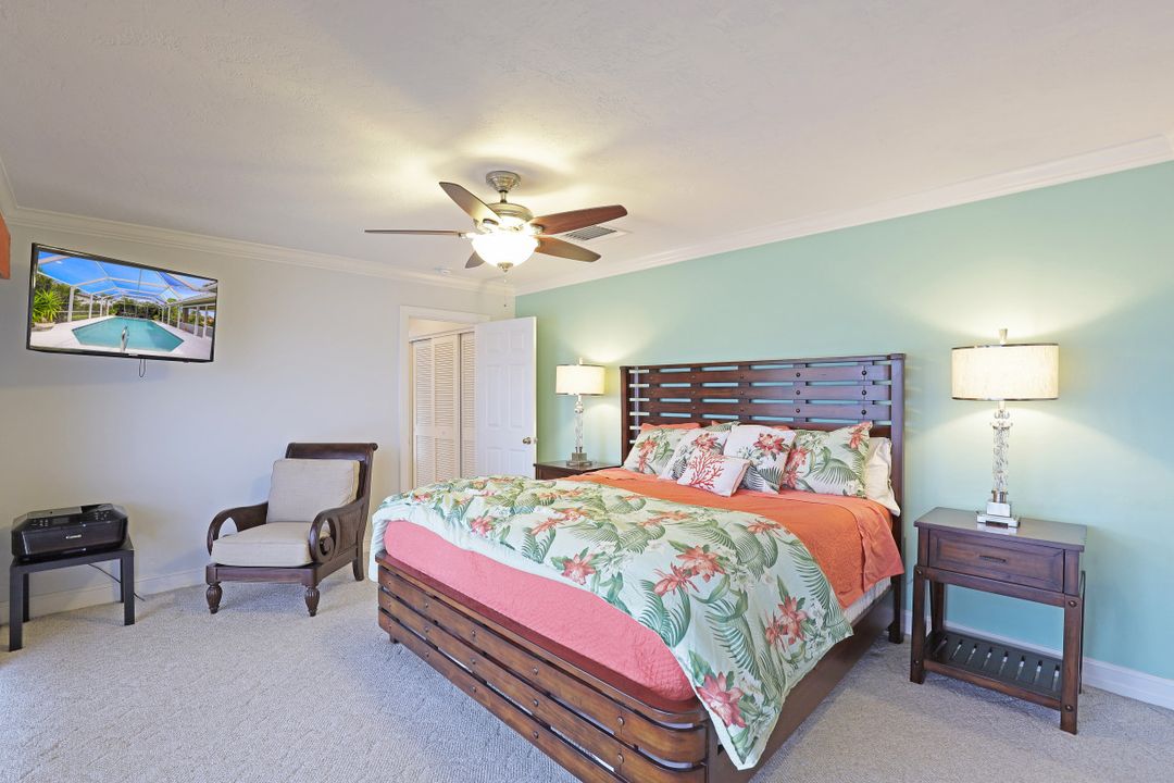 1201 Laurel Ct, Marco Island, FL 34145