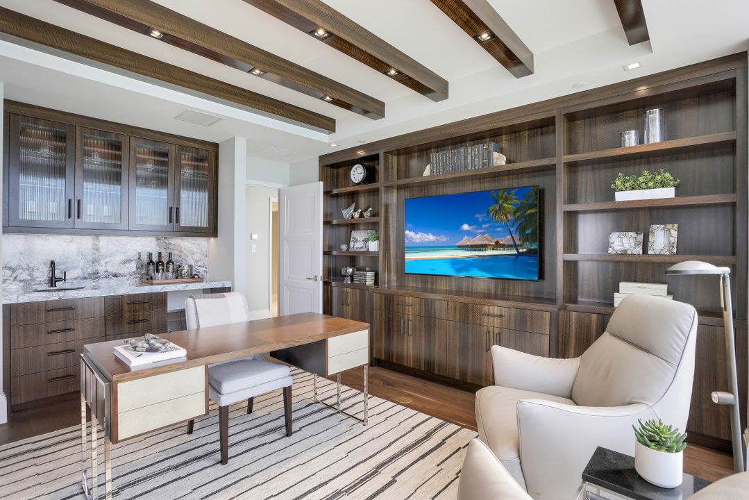 4951 Gulf Shore Blvd N #PH-402, Naples, FL 34103