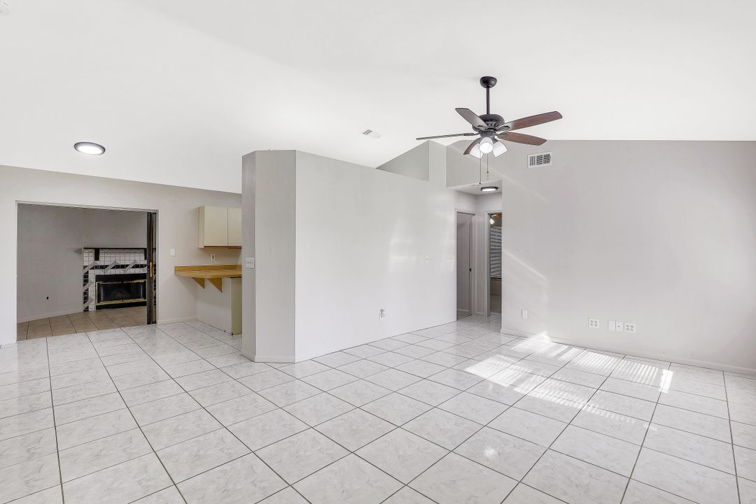 18336 Hawthorne Rd, Fort Myers, FL 33967