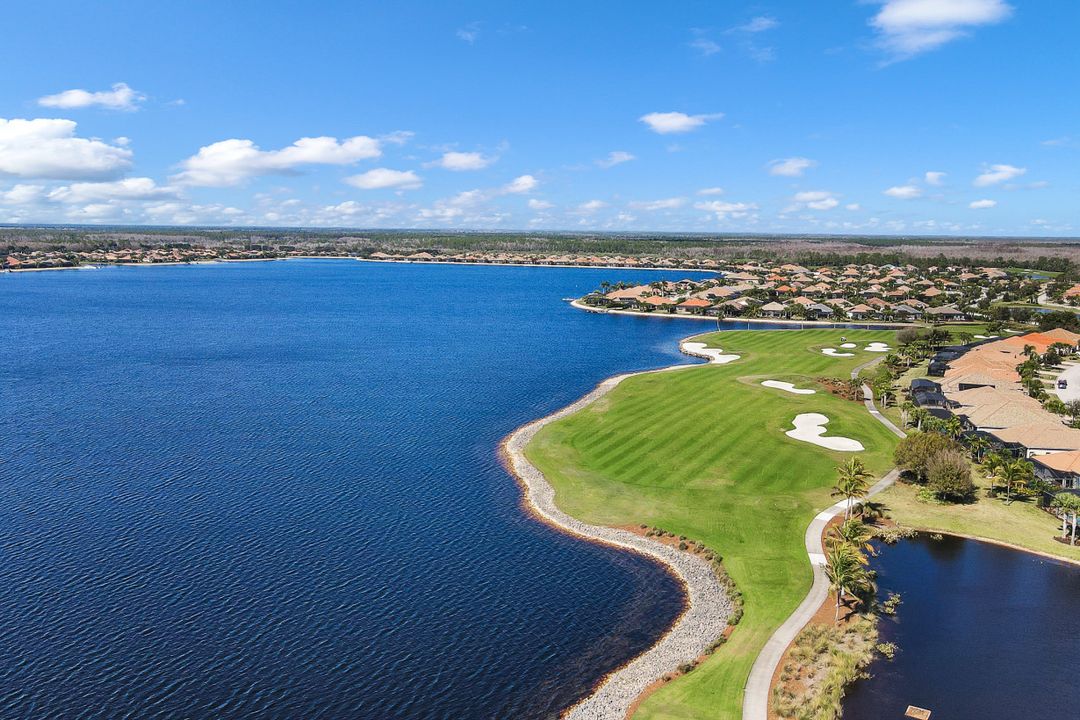 8961 Quarry Dr, Naples, FL 34120