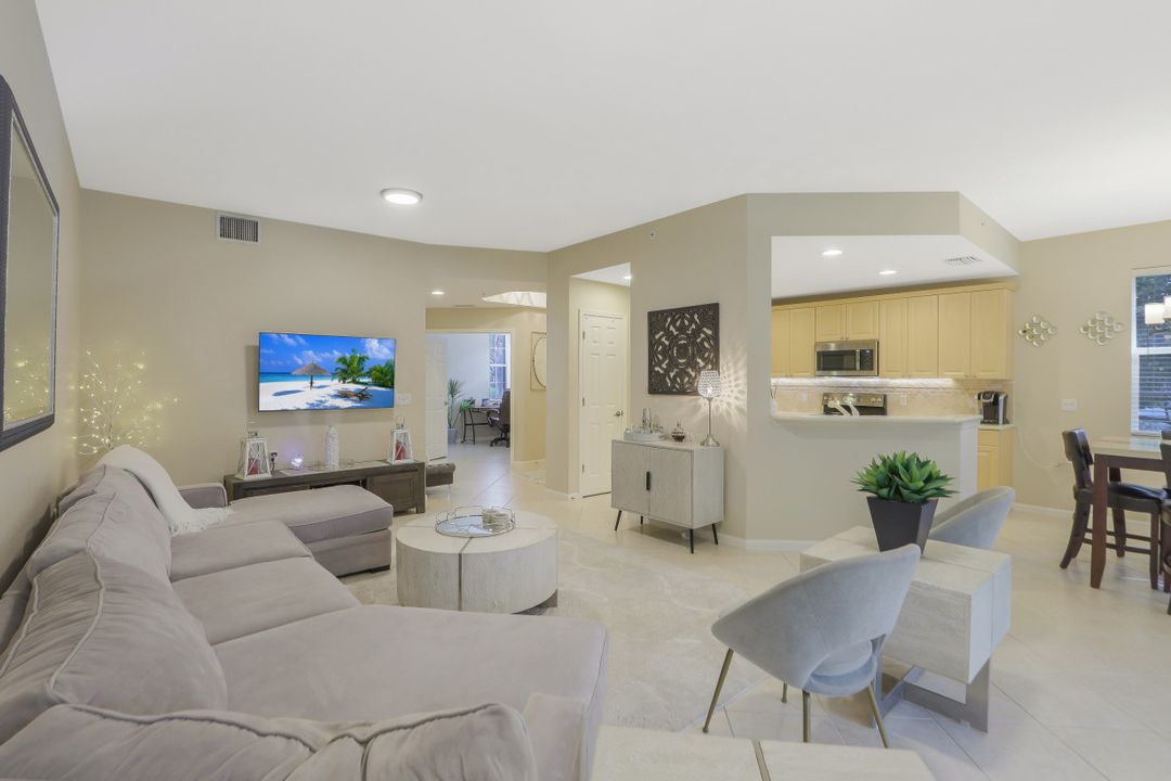 10040 Valiant Ct #101, Fort Myers, FL 33913