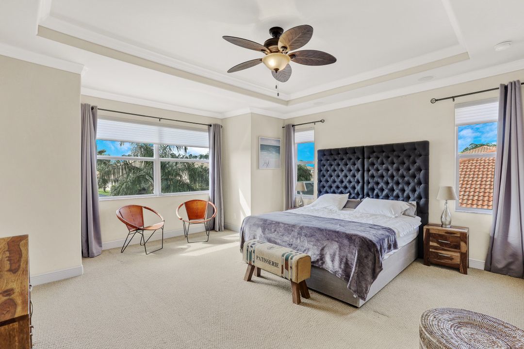 7632 Martino Cir, Naples, FL 34112