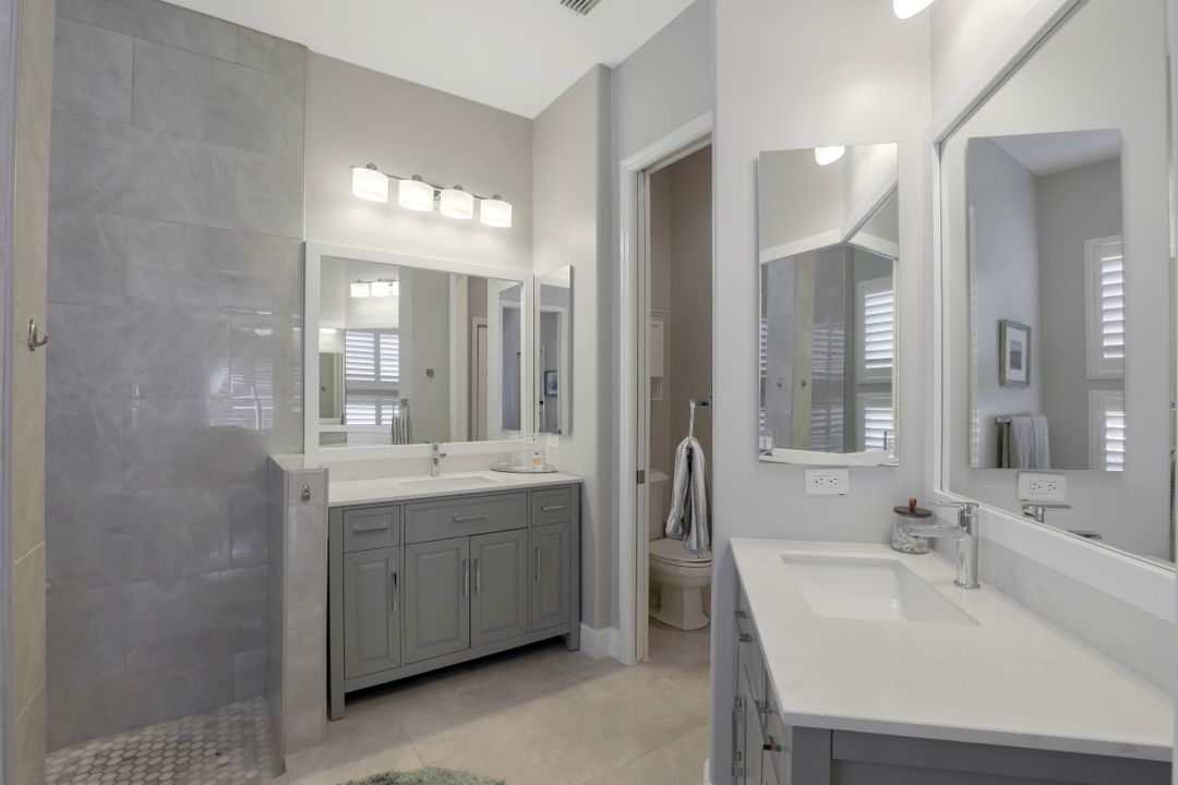 20441 Rookery Dr, Estero, FL 33928