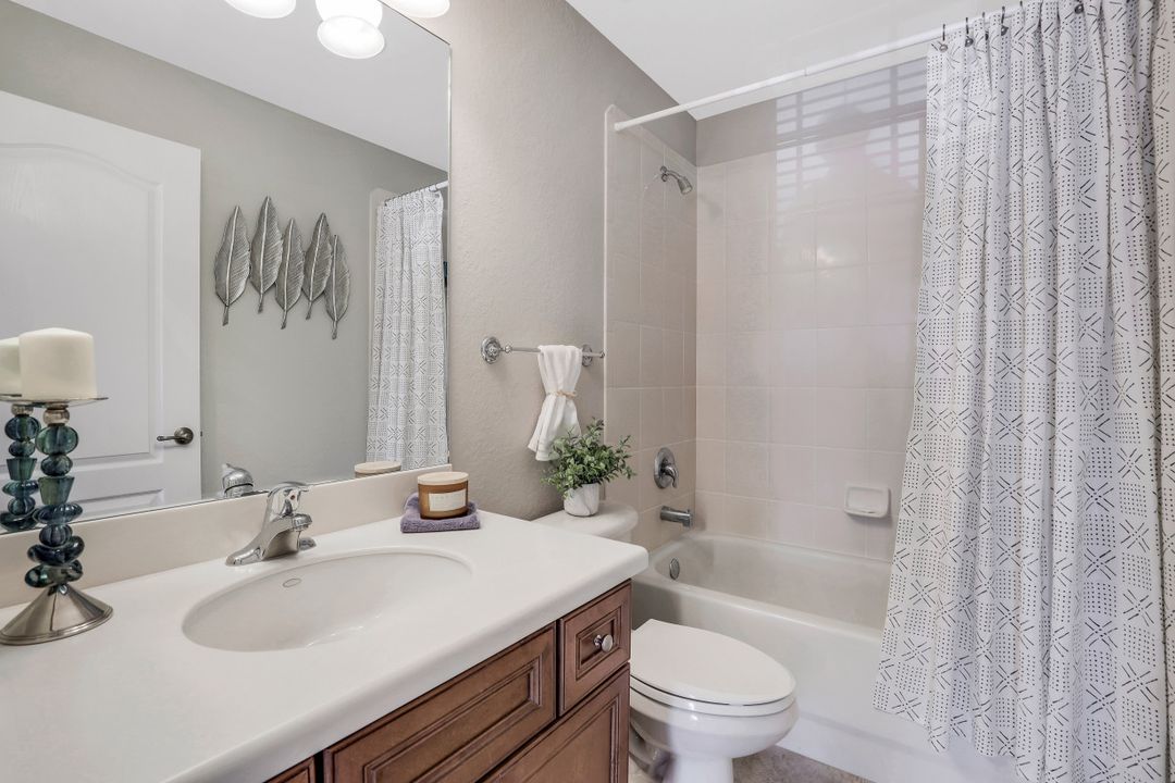 12494 Country Day Cir, Fort Myers, FL 33913