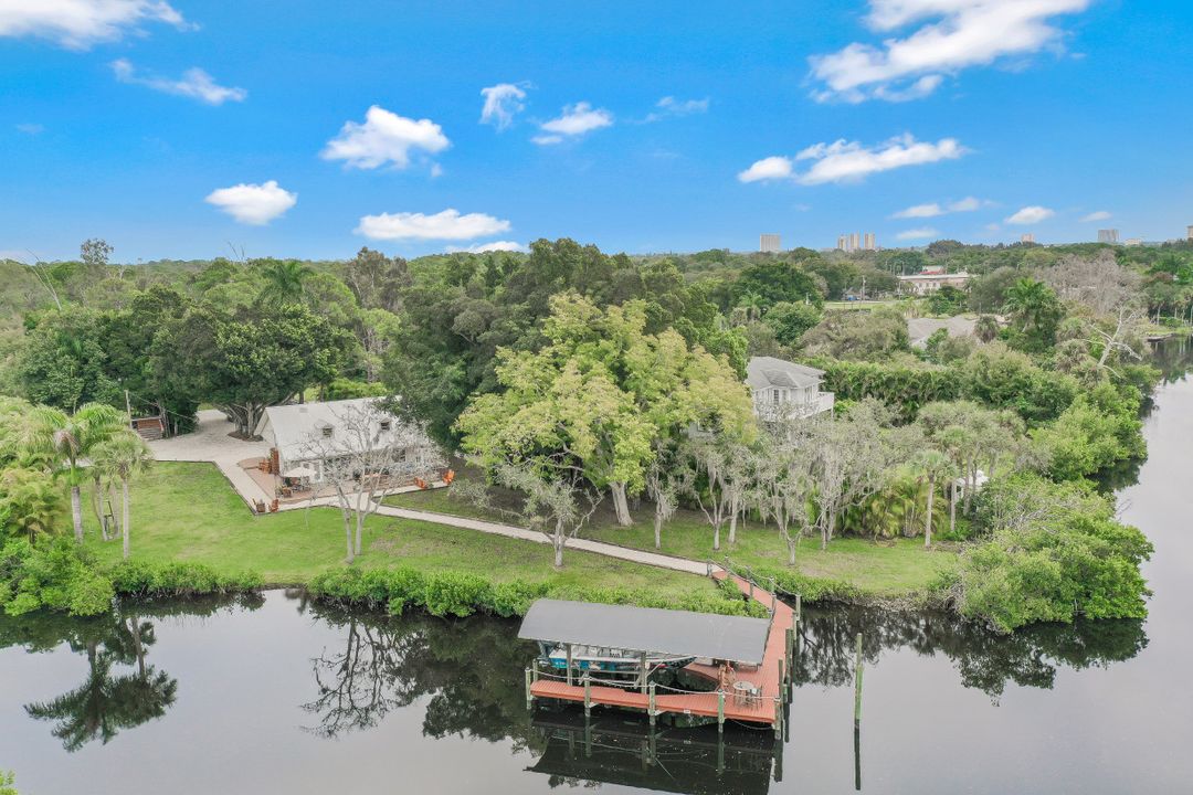 1313 Driftwood Dr, North Fort Myers, FL 33903