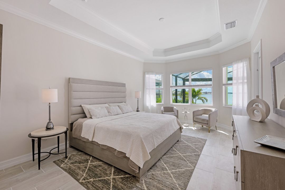 14360 Blue Bay Cir, Fort Myers, FL 33913