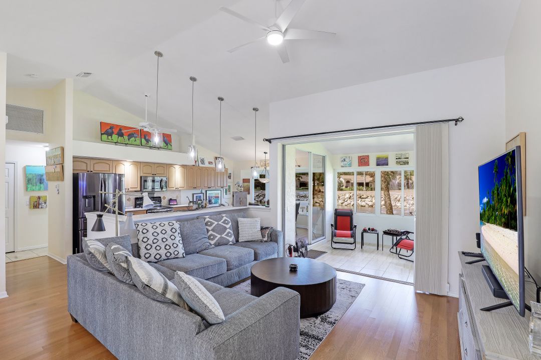 12724 Hunters Ridge Dr, Bonita Springs, FL 34135