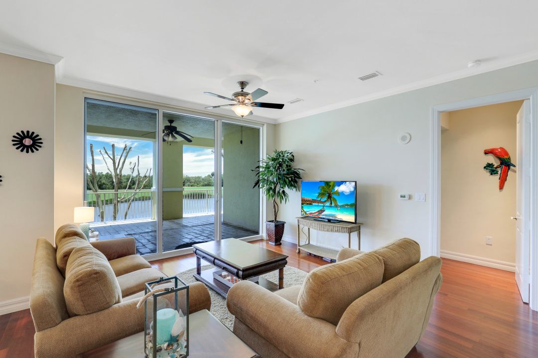 4751 W Bay Blvd #102, Estero, FL 33928