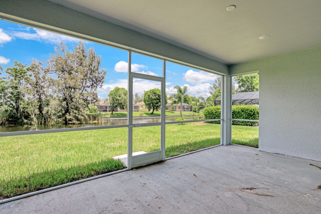 853 SW 13th St, Cape Coral, FL 33991