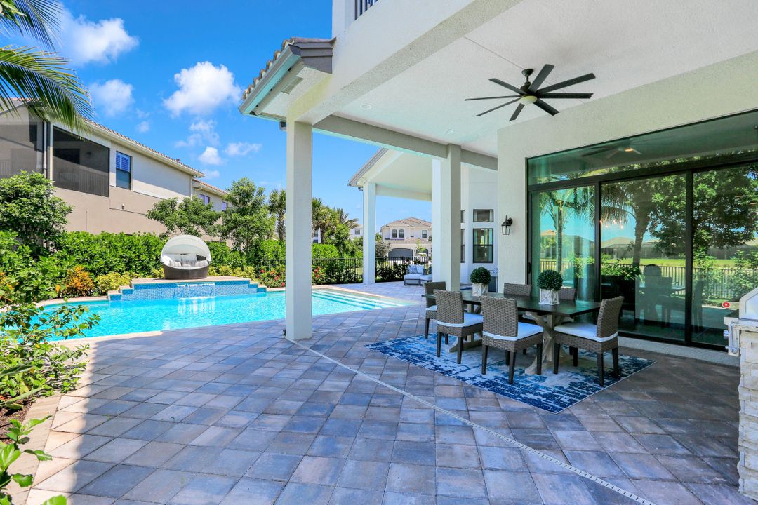 4600 Azalea Dr, Naples, FL 34119