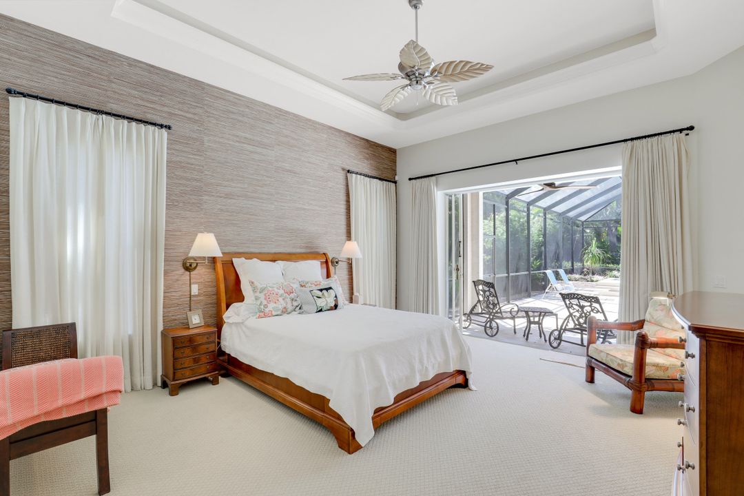 2229 Goshawk Ct, Naples, FL 34105