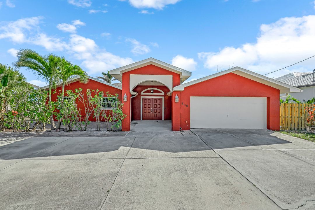 508 Cape Coral Pkwy W, Cape Coral, FL 33914