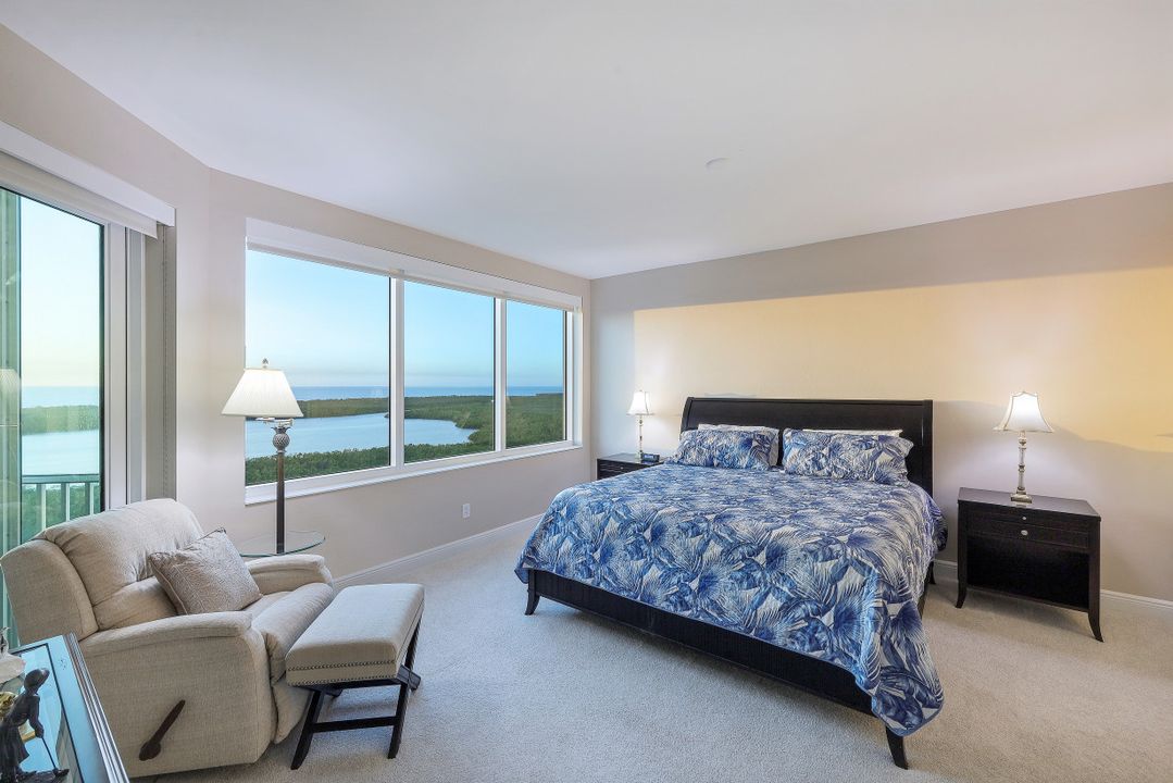 265 Indies Way #1404, Naples, FL 34110