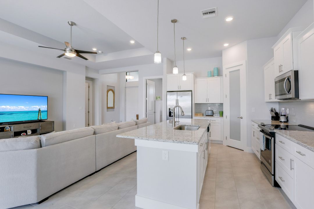 1710 NW 23rd St, Cape Coral, FL 33993