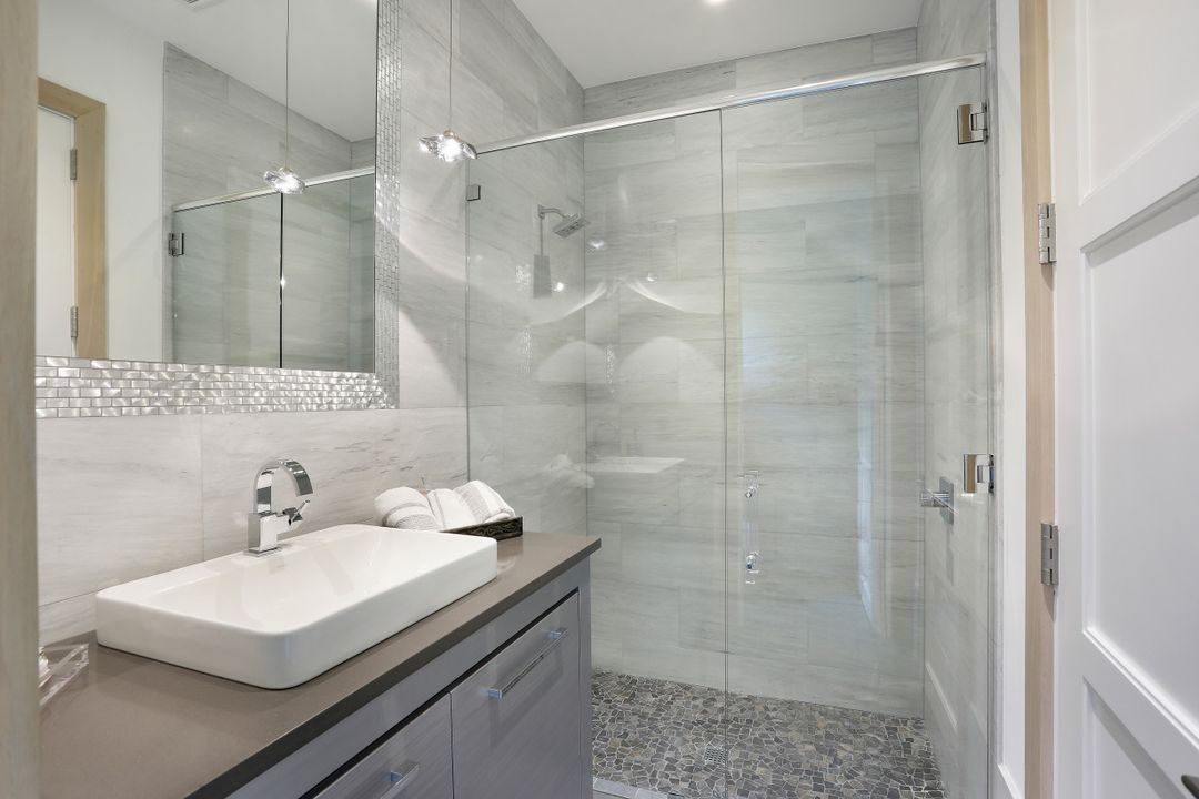 705 Myrtle Rd, Naples, FL 34108