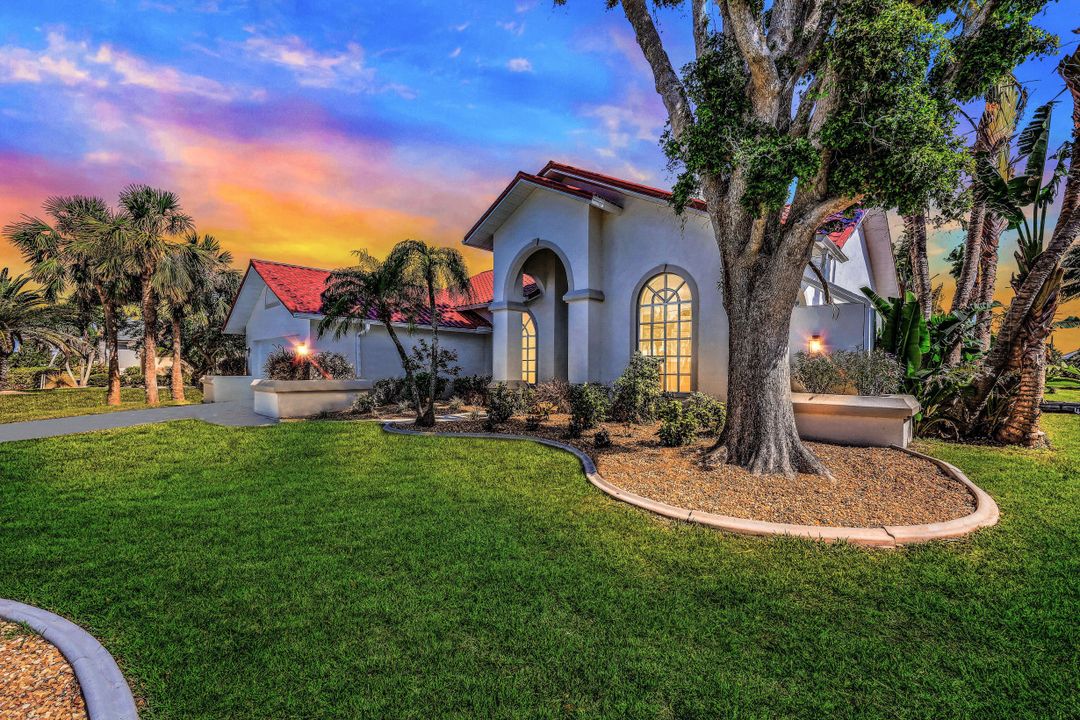 5005 SW 25th Pl, Cape Coral, FL 33914