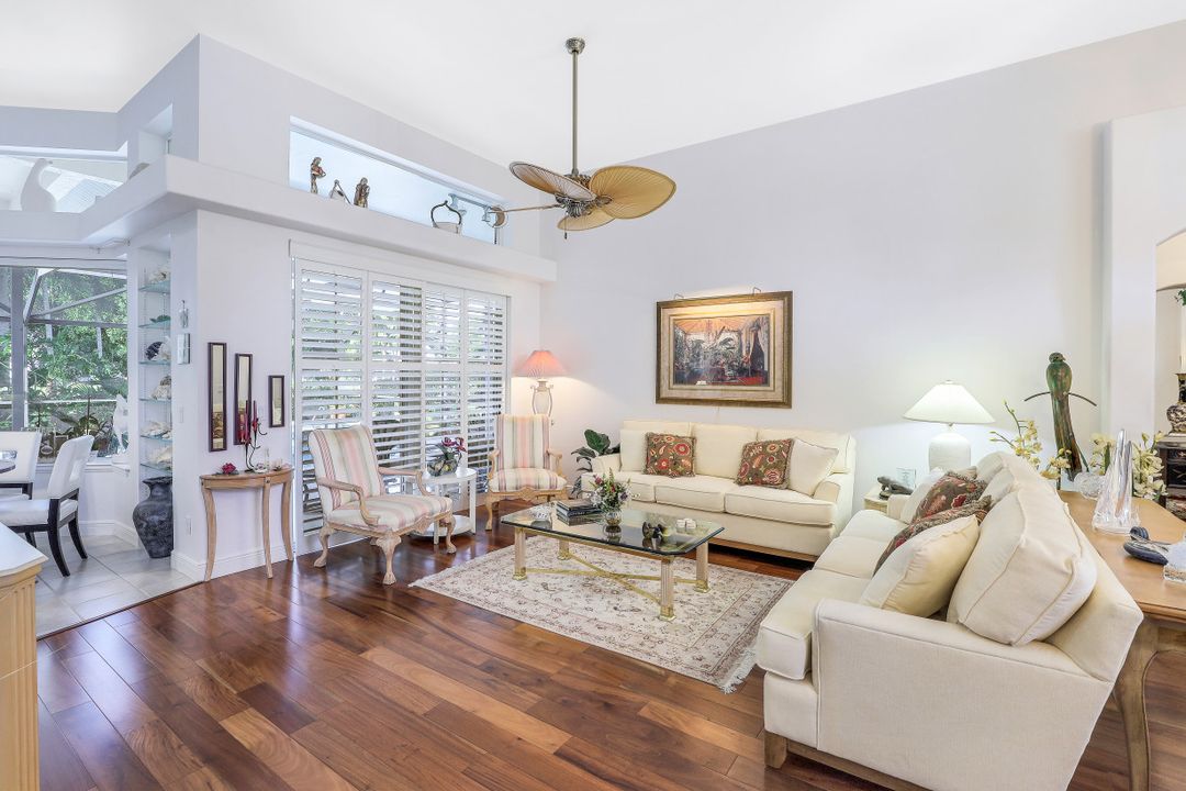 28384 Sombrero Dr, Bonita Springs, FL 34135