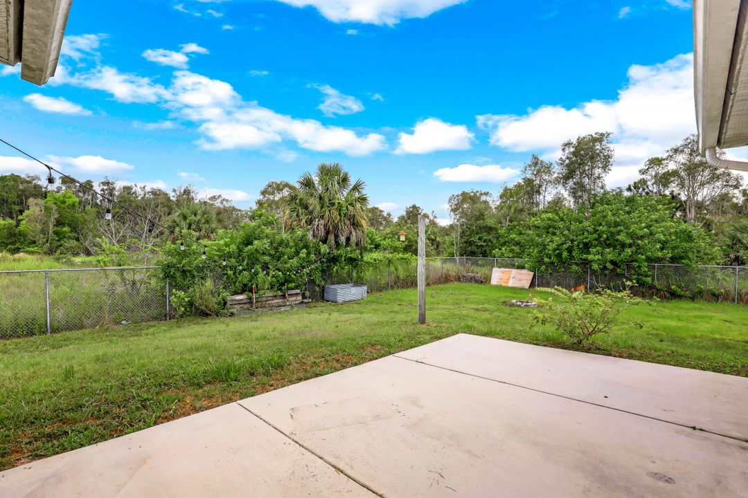 720 Kari Cir, Lehigh Acres, FL 33974