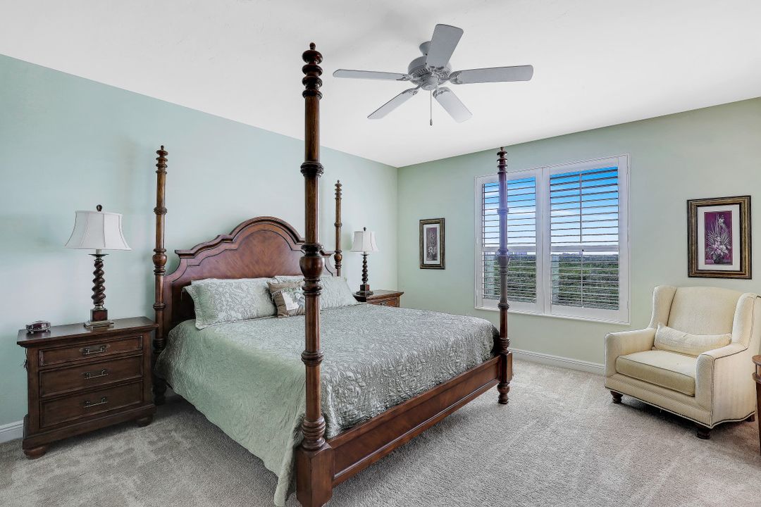 455 Cove Tower Dr #704, Naples, FL 34110