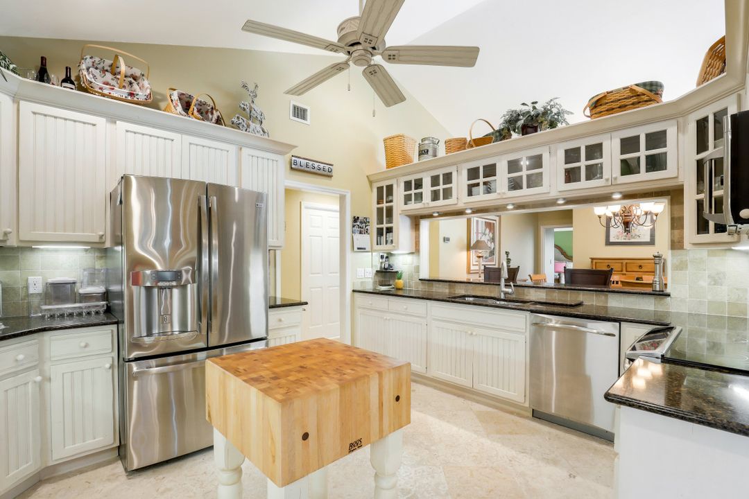 3163 Greenflower Ct, Bonita Springs, FL 34134