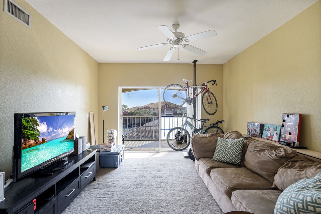 6321 Aragon Way #306, Fort Myers, FL 33966