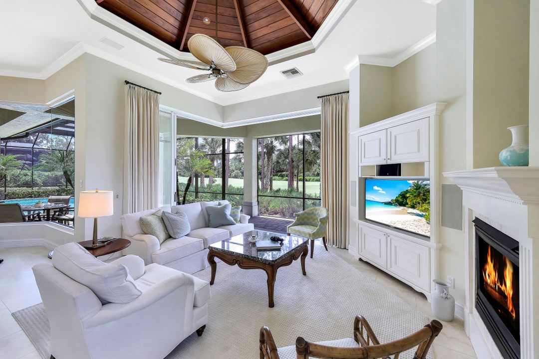 12627 Collier's Reserve Dr, Naples, FL 34110