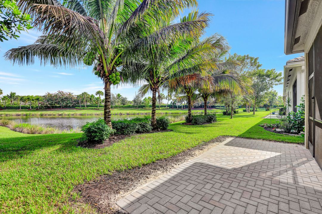 28507 Burano Dr, Bonita Springs, FL 34135