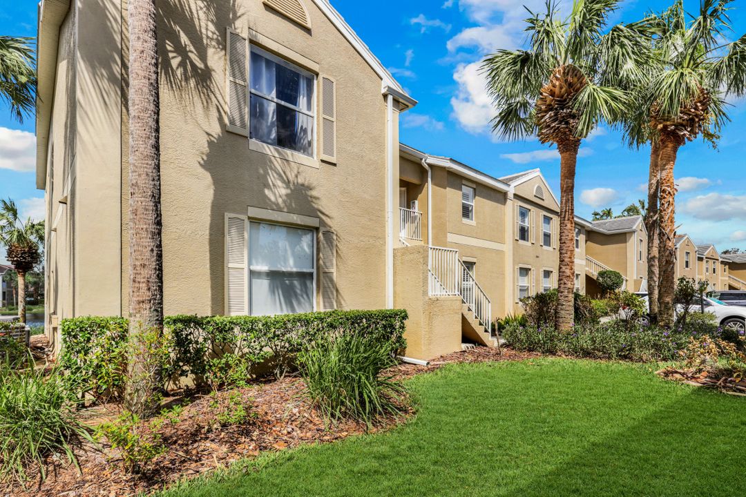 12065 Summergate Cir #202, Fort Myers, FL 33913
